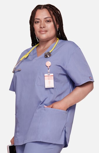 Unisex V-Neck 3-Pocket Scrub Top Unisex V-Neck 3-Pocket Scrub Top