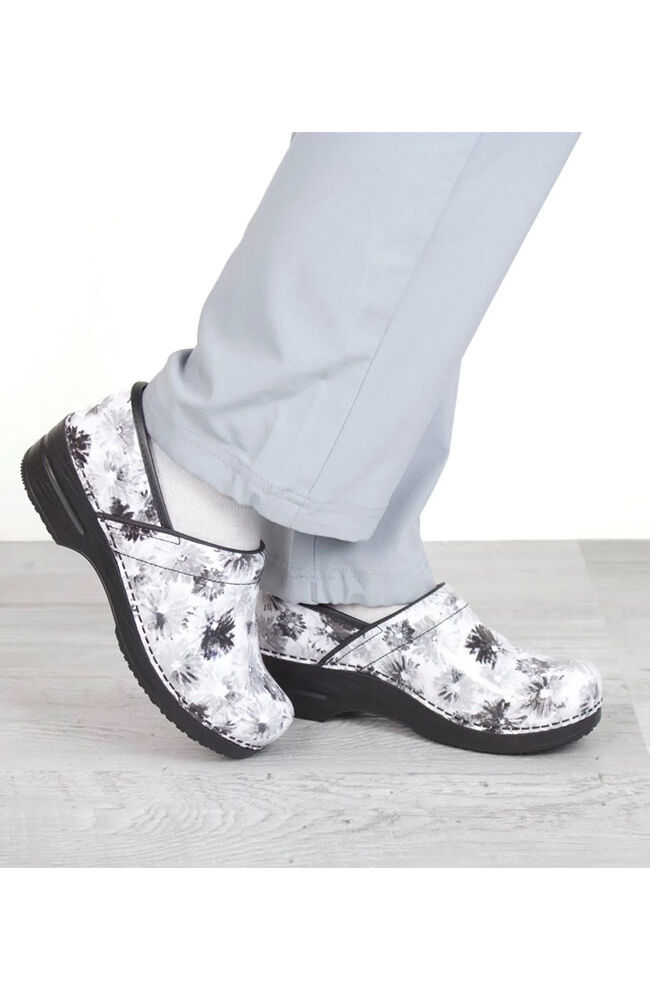 Sanita black clearance patent clogs