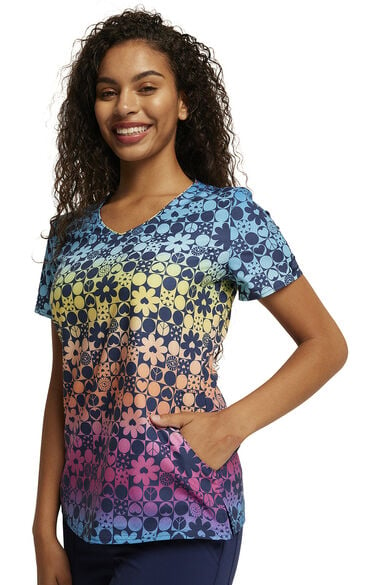 Clearance Women's Groovy Gradient Print Scrub Top, , large