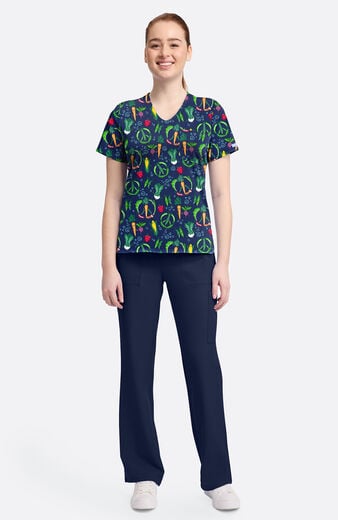 Women's Growing Love Print Scrub Top Women's Growing Love Print Scrub Top