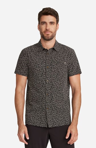 Men’s Button-Up Short Sleeve Print Scrub Top Men’s Button-Up Short Sleeve Print Scrub Top