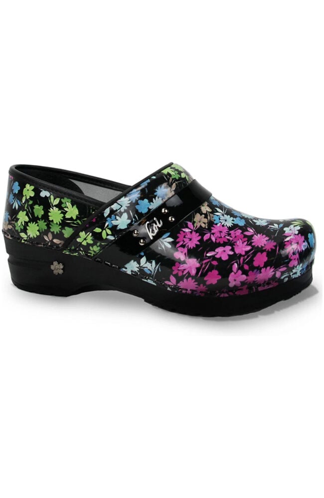 Sanita nursing shoes online