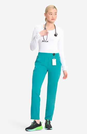 Women's Mid-Rise Tapered Leg Scrub Pant Women's Mid-Rise Tapered Leg Scrub Pant