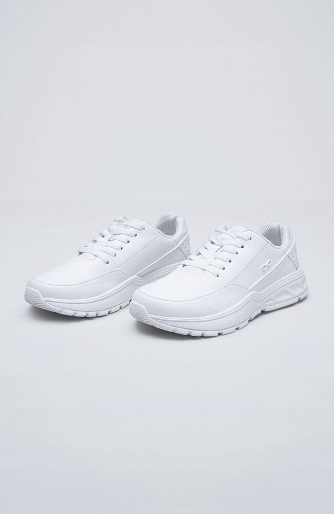 Cherokee infinity flow athletic shoes best sale