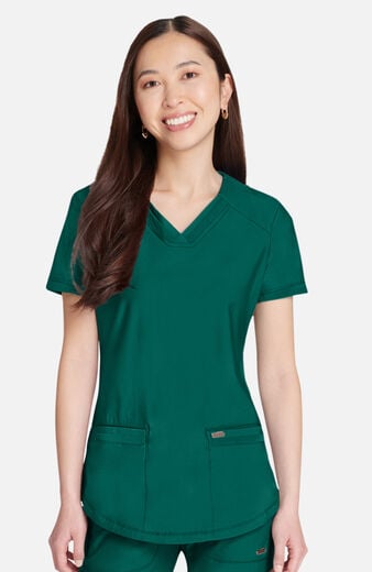 Women's Curved Hemline V-Neck Scrub Top Women's Curved Hemline V-Neck Scrub Top
