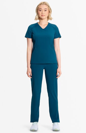 Infinity GNR8 Women's V-Neck Top/Mid-Rise Tapered Leg Pant Infinity GNR8 Women's V-Neck Top/Mid-Rise Tapered Leg Pant