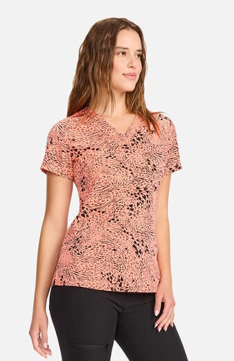Women's V-Neck Wild Heart Print Scrub Top Women's V-Neck Wild Heart Print Scrub Top