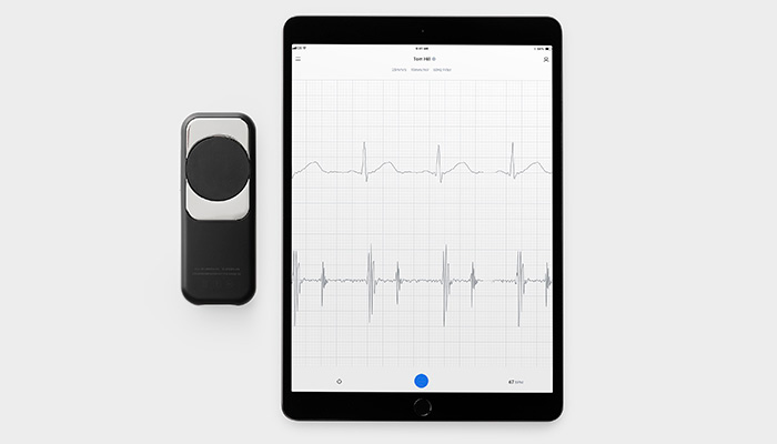 eko duo stethoscope next to ipad with eko app