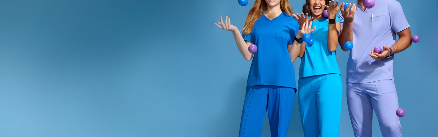 What Color Scrubs Do Medical Assistants Wear?