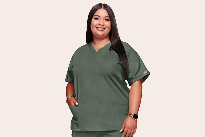 Cherokee Workwear Women's V-Neck 2-Pocket Solid Scrub Top